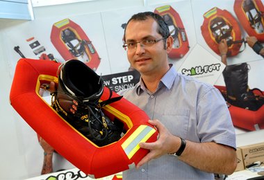 Der aufblasbare Schneeschuh von Small Foot