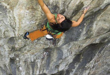 Barbara Raudner klettert „Keitos Palast“ 8c