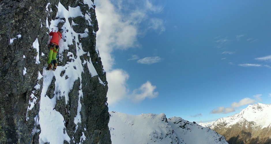 Sintflut Prijakt Nordwand - Vitto in der 3. Seillänge (c) V. Messini/S. Gietl