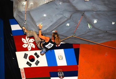 Angela Eiter ist erneut Weltmeisterin. Foto © ASP Red Bull