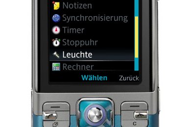 Die kleine LED-Lampe (Leuchte) hat sogar eine SOS-Funktion! (man findet sie beim Organizer).