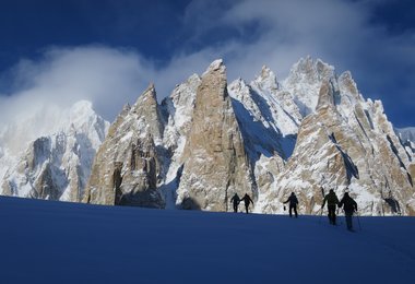 Eine Tourengruppe am Mer de Glace - Chamonix (c) Andreas Jentzsch