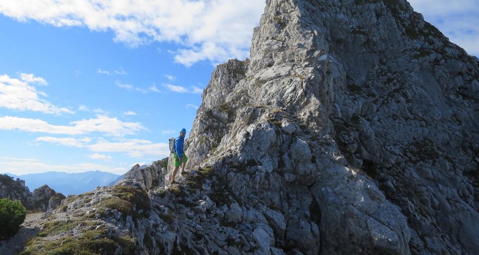 Auf einer schwierigen Bergwanderung am Hexenturm im Gesäuse (c) Andreas Jentzsch