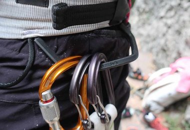 Die tollen Materialschlaufen des  Salewa NXT Klettergurtes