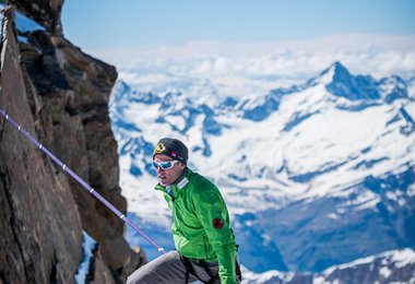 Stephan Siegrist: Highline an der Dufourspitze (c) Visual Impact GmbH/Thomas Senf