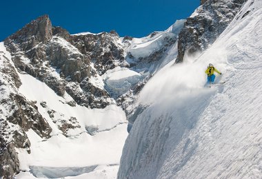 Free Ski Mountaineering Glacier de la Noire