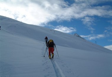 Tourengeher neben dem Skigebiet - wann kommt hier eine "Tourengebühr"?