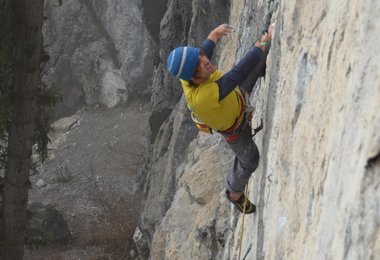 Matthias Bader klettert im Dschungelbuch bei Innsbruck