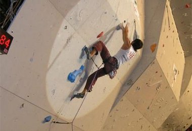 Timo Preußler gibt Vollgas am Beginn der Finalroute.