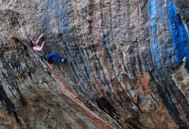 Adam Ondra in First Round First Minute 9b, Margalef, Spanien © Vojtech Vrzba