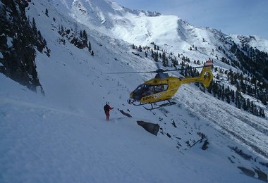 Die Bergungskosten sind durch eine Mitgliedschaft bei einem Alpinen Verein gedeckt.