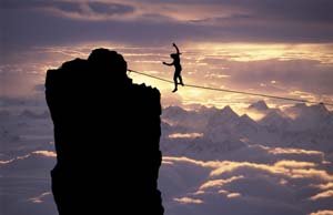 Heinz Zak auf der Slackline