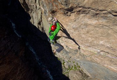 Hansjörg in Hallucinogen Wall, 5.10 A3+, Foto: Cory Richards