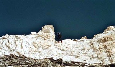 Im schwierigen gelben Band