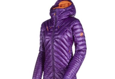 Eigerjoch Advanced IN Hooded Jacket Women (Foto: Mammut)