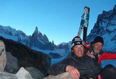 Simone und Camos beim Abmarsch