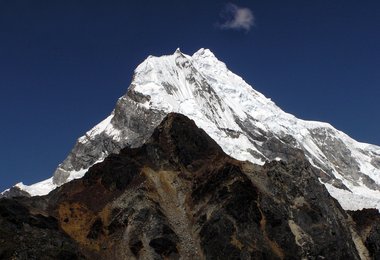 Chopicalqui, 6345 m, ein Gipfel des Trainingscamps