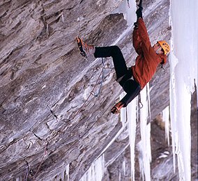 Hari Berger in Vertical Limits M12
Foto: Hermann Erber www.outdoor-foto.at