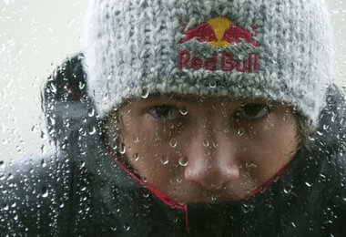 David Lama bei Warten auf Wetterbesserung @ Corey Rich/Red Bull Content Pool
