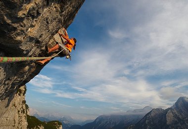 Alexander Huber in Feuertaufe 10+ © Michael Meisl