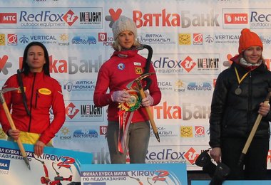 Angelika Rainer ganz oben auf dem Treppchen