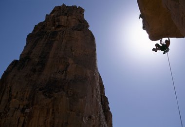 Basejumpen in der wunderschönen Landschaft von Mali © Jens Hoffmann