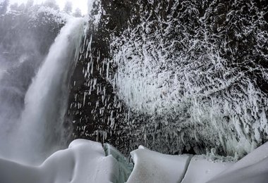 Die Helmcken Falls in British Columbia, Kanada. (PPR/Mammut/Thomas Senf)