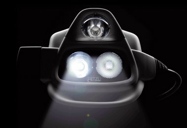 Oben der Sensor und unten die beiden LED's
