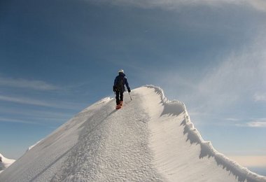 Tadej Debevec in der Überschreitung des Liskamm © Miha Valic