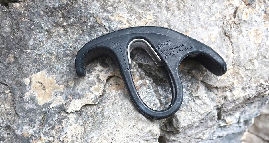 Das Ocun Bow ist mit nur 71 Gramm ein Leichtgewicht unter den Auto-Tubern