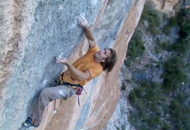 Chris Sharma in Golpe De Estado © bigupproductions