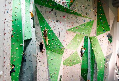 Haupthalle voller Betrieb