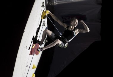 Arco Rock Legends 2016: the sport climbing Oscars nominees  ANTWORTENALLEN ANTWORTENWEITERLEITEN Als gelesen markieren  Bergsteigen.com <axel@bergsteigen.at> Do 28.07.2016 07:54 An: Aschenbrenner, Fiona;  1 Anlage Arco Rock L~.pdf    From: info@planetmoun
