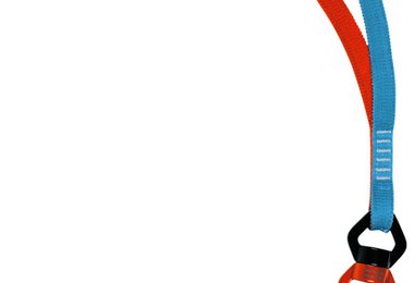 Mammut Turn Web: Karabiner Via Ferrata Key Lock, elastisches Bandmaterial, Drehmechanismus und neuartige Bremse.