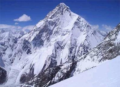 Der K2 (8611m) 
Foto von Alfred Schreilechner