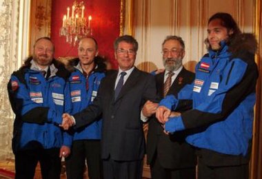 Dr. Nikita Ovsianikov, Dr. Christoph Höbenreich, Dr. Heinz Fischer, Dr. Arthur Tschilingarov, Robert Mühlthaler Foto: Copyright Martin Engelmann