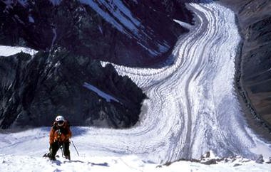 Women of K2 - Seit der Erstbesteigung des K2 vor 50 Jahren haben erst fünf Frauen den "Berg der Berge" bestiegen