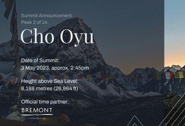Am 3.5. erreicht sie den Gipfel des 8.188 m hohen Cho Oyus