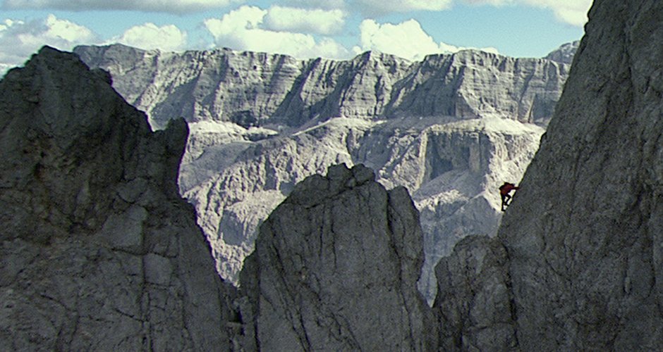 Klettern an den Felswänden der Dolomiten; Fotos: © Luna Filmverleih