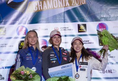 Das Damen-Podium des IFSC Climbing Worldcups 2018 in Chamonix/FRA. (Foto: Heiko Wilhelm)
