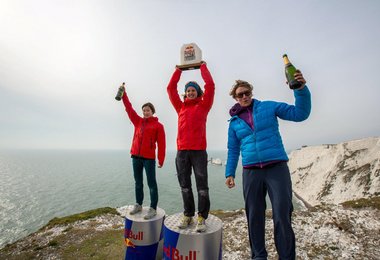 Red Bull White Cliffs 2015 United Kingdom - Isle of Wight: Winners (c) Jonathan Griffith / Red Bull Content Pool