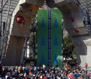 Das Climbing Stadium mit der Rockmaster Wand © Giulio Malfer