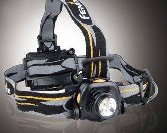 Die Stirnlampe Fenix HP10