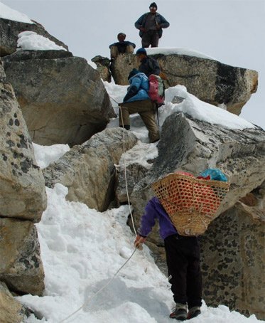Beschwerlicher Aufstieg kurz vor dem BC