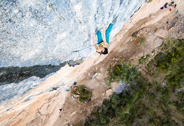 Barbarba Raudner in Mind Control 8c+ (c) Claudia Ziegler