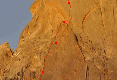 Gandelpeak 5400 m; „Humen Touch“ 300m, 7SL bis 7a