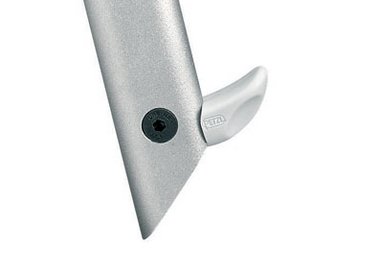 GripSwitch - bei der Verwendung als ?normaler Pickel? wird der GripSwitch in den Schaft eingeklappt.