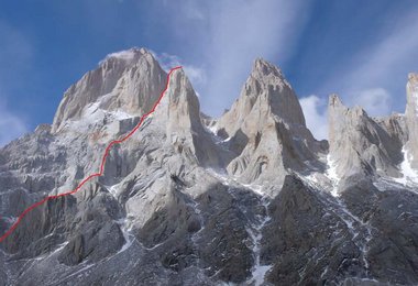 Desmochada Westwand mit der Route © Alex Huber