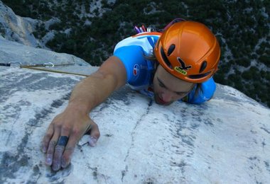 Bei Mehrseillängen Routen mit Helm