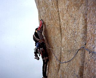 In der letzten schwierigen Seillänge von "Eternal flame"